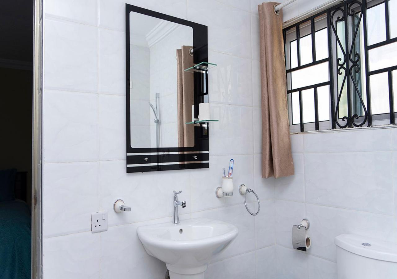 La-Viv Royal Hotel Kumasi Zewnętrze zdjęcie