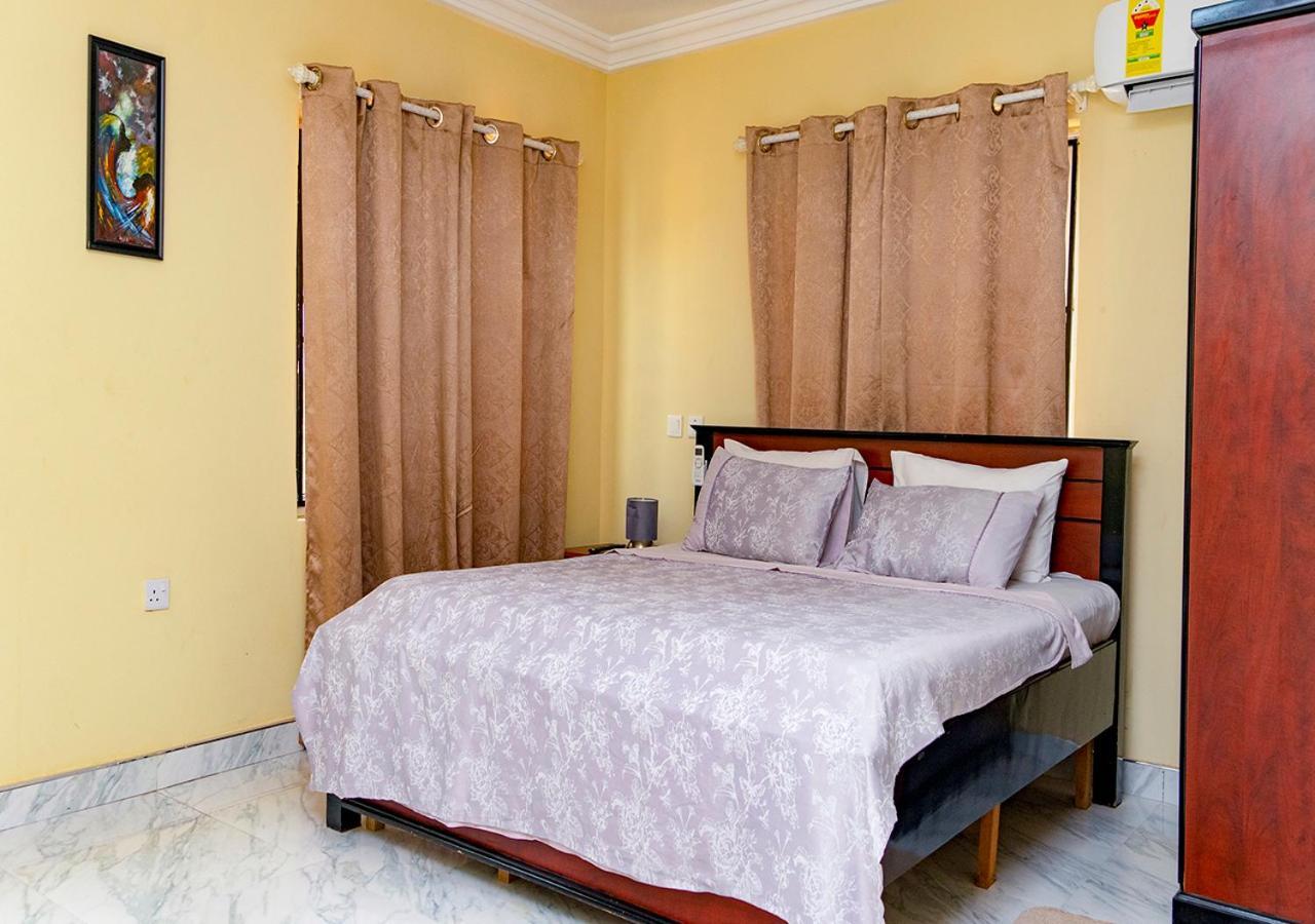 La-Viv Royal Hotel Kumasi Zewnętrze zdjęcie